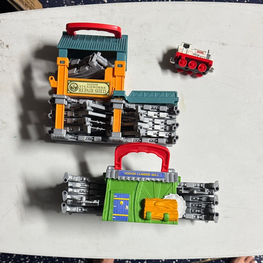 Thomas & Friends Colorful Repair Shed and Lumber Mill Set